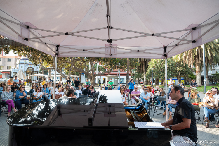 Imagen de una noticia La ciudad celebra la fiesta del piano pospuesta por la lluvia